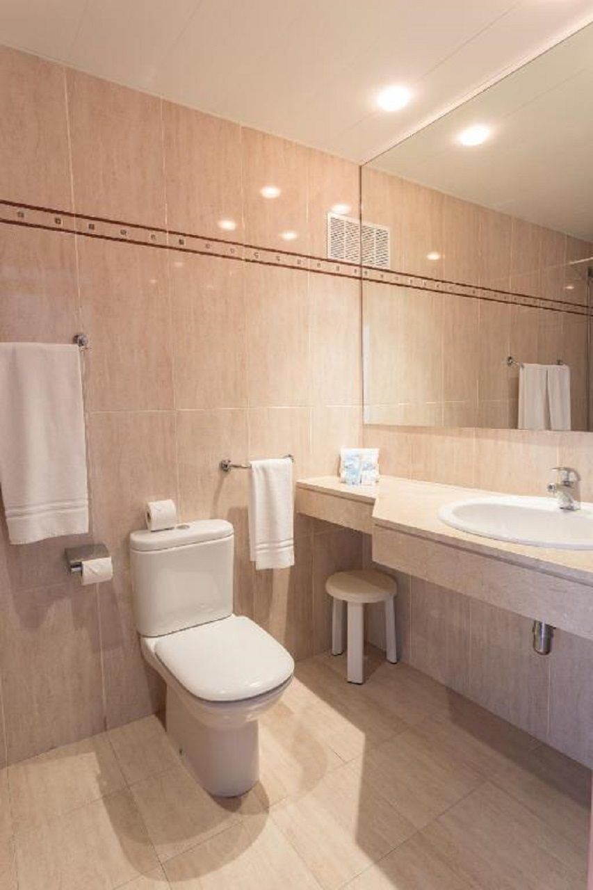 Smartline Cala N Bosch Hotel Cala en Bosch Dış mekan fotoğraf